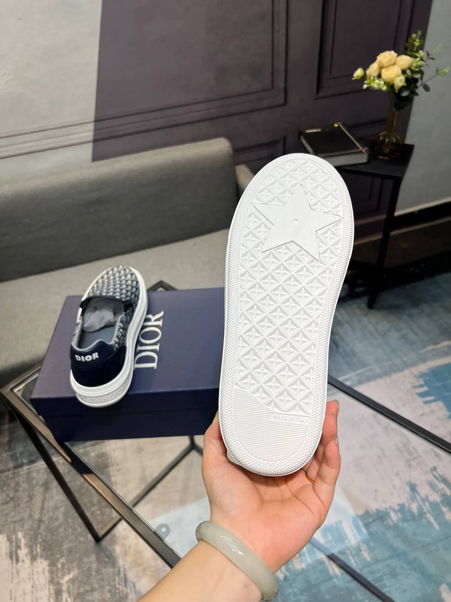 Men's shoes 💰380 The latest DiOr shipment, using imported top-grade jacquard fabric with cowhide design 👍 Breathable mesh lining, comfortable to wear, lightweight, original last mold, official website 1:1, private mold outsole, non-slip, color, multiple colors available, code number 38 to 44 (45 can be ordered)